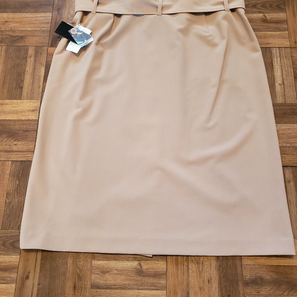 Safari Skirt - Picture 6 of 13
